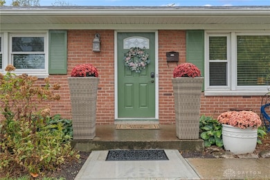 4610 Carroll Lee Ln, Middletown, OH 45044 - photo 2