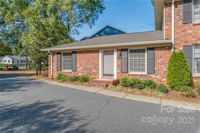 4317 Walker Rd unit A, Charlotte, NC 28211 - photo 2