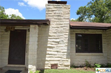 732 Bismark St, Seguin, TX 78155 - photo 5