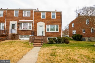 929 Palladi Dr, Halethorpe, MD 21227 - photo 2