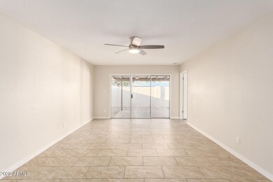 4_Family Room
