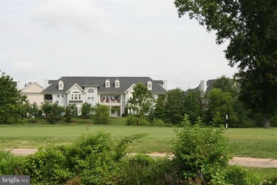 13893 Gullane Dr unit 100, Woodbridge, VA 22191 - photo 2