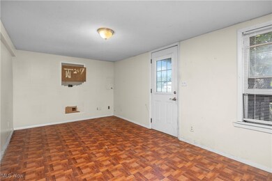 42567 Adelbert St, Elyria, OH 44035 - photo 6