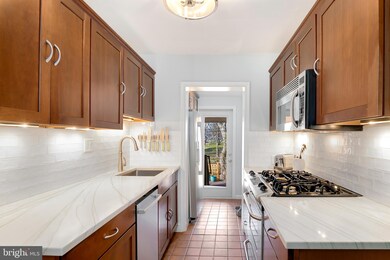 2164 N Brandywine St, Arlington, VA 22207 - photo 3