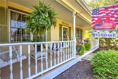 Enjoy a book & morning coffee on the lovely front 