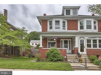 529 March St, Reading, PA 19607 - photo 2