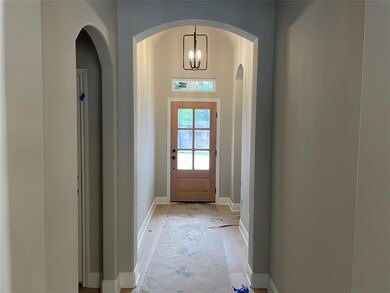 803 Woodhaven Ct, Granbury, TX 76048 - photo 3