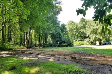 6425 N Woodridge Dr, Michigan City, IN 46360 - photo 4