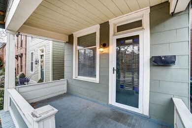 Welcome to 278 E Sycamore!