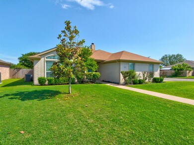 225 Odell St, Cleburne, TX 76033 - photo 6