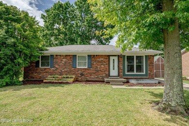 8219 Roseborough Rd, Louisville, KY 40228 - photo 2