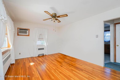 39 Troy St, Staten Island, NY 10308 - photo 5
