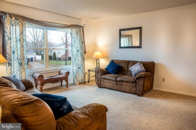 132 Laurel Ln, Williamstown, NJ 08094 - photo 7