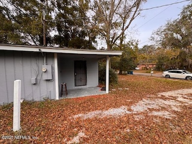 1932 Maclean Rd, Jacksonville, FL 32209 - photo 5