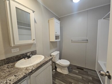 46000 Geddes Rd unit 378, Canton, MI 48188 - photo 6