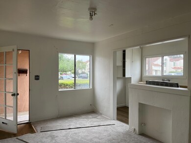1090 living room