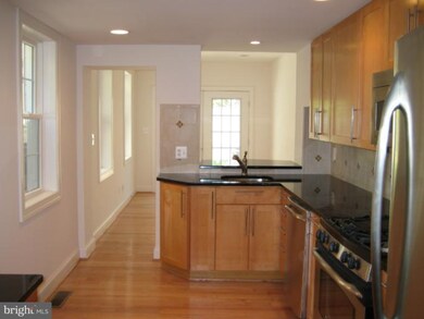 125 S Ann St, Baltimore, MD 21231 - photo 4