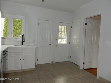 49 Orchard Place unit A, Greenwich, CT 06830 - photo 6