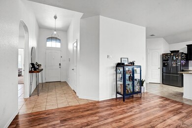 9001 Mossy Creek Ln, Fort Worth, TX 76123 - photo 3