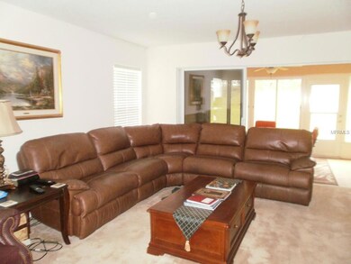 Living room / dining room