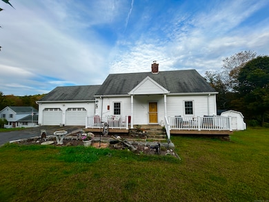 496 Northfield Rd, Thomaston, CT 06787 - photo 2