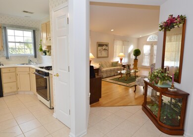 2358 W Ashfield Ct, Toms River, NJ 08755 - photo 3