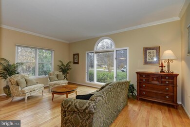 1118 Pemberton Ln, Lothian, MD 20711 - photo 3
