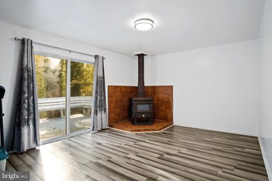 10051 Marguerita Ave, Glenn Dale, MD 20769 - photo 5