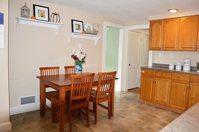 29 Walter Rd, Danvers, MA 01923 - photo 3