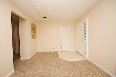 310 Stacy Cir NE, Fort Walton Beach, FL 32548 - photo 4