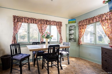 109 Bailey Ave, Patchogue, NY 11772 - photo 7