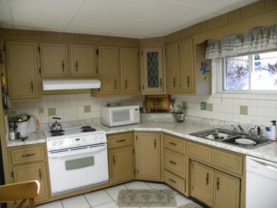 2009 Pittston Ave, Scranton, PA 18505 - photo 5