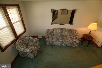 2114 Parksley Ave, Baltimore, MD 21230 - photo 5