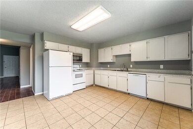 2502 W Olrich St, Rogers, AR 72758 - photo 5