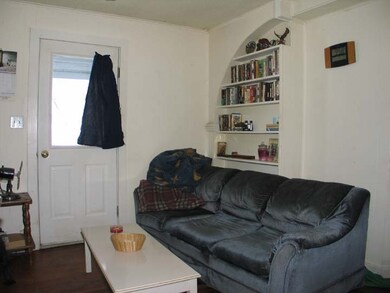 403 N. Sheridan Living Room