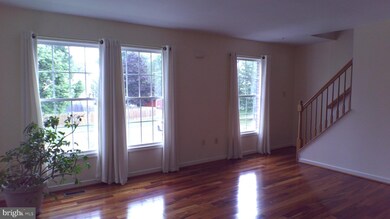 215 Heritage Ct, Walkersville, MD 21793 - photo 4