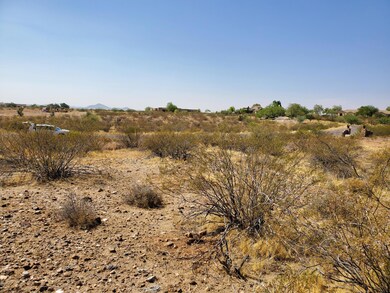 21850 W Gibson Way unit 36, Wickenburg, AZ 85390 - photo 5