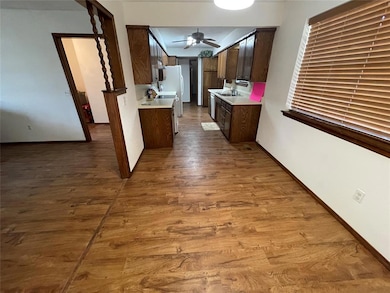 809 Tottingham Rd, Anadarko, OK 73005 - photo 7