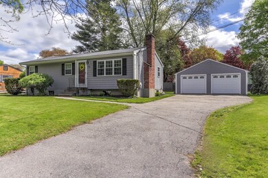 15 Hemlock Dr, Medway, MA 02053 - photo 2