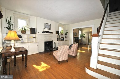 3400 University Place, Baltimore, MD 21218 - photo 2