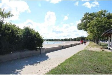 480 1/2 E 7th St, Boston, MA 02127 - photo 6