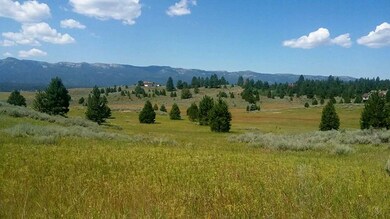 Huge West & East Mountain Views