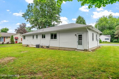 5-web-or-mls-4-holland-ln