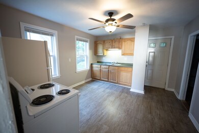 6 Oswald St unit 1, Worcester, MA 01607 - photo 7