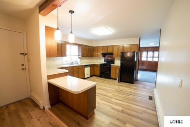 515 Lincoln Ave, Lincoln, IL 62656 - photo 5