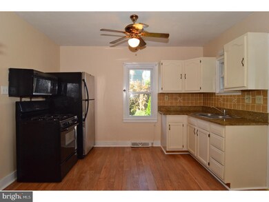 19 Maple St, Mohnton, PA 19540 - photo 6