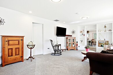 35647 N Grove Ave, Ingleside, IL 60041 - photo 4