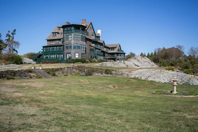 575 Tuckerman Ave unit 7, Middletown, RI 02842 - photo 4