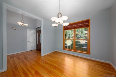 240 Baton Ln, Hendersonville, NC 28792 - photo 7