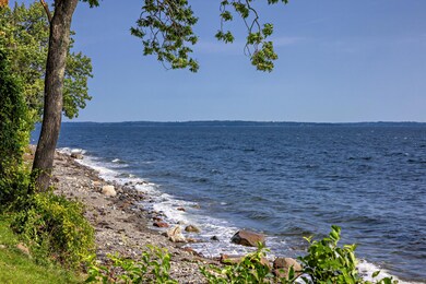150 ft. of Waterfrontage